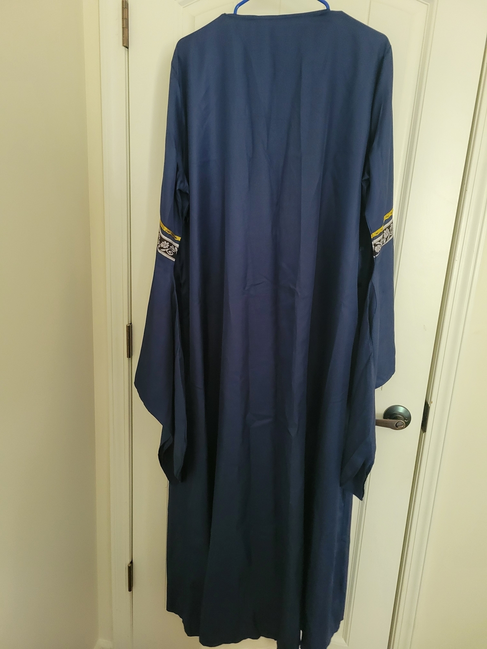 Navy Blue and White Medieval Lace-Up Dress - Picture 4 of 4